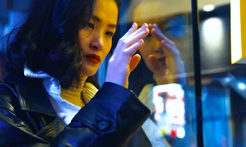 Lột bỏ vẻ hào nhoáng, Đông Nhi đơn giản và nội tâm trong MV mới